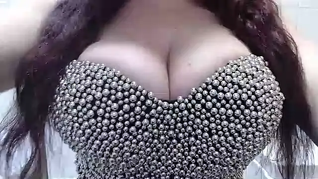 newamyy online show from 02/14/26, 10:45