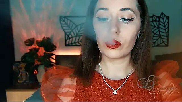 MissBeverlyMills online show from 01/18/25, 10:28