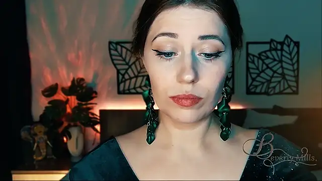 MissBeverlyMills online show from 01/24/25, 06:14