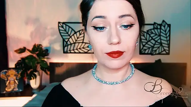 MissBeverlyMills online show from 02/27/25, 05:56