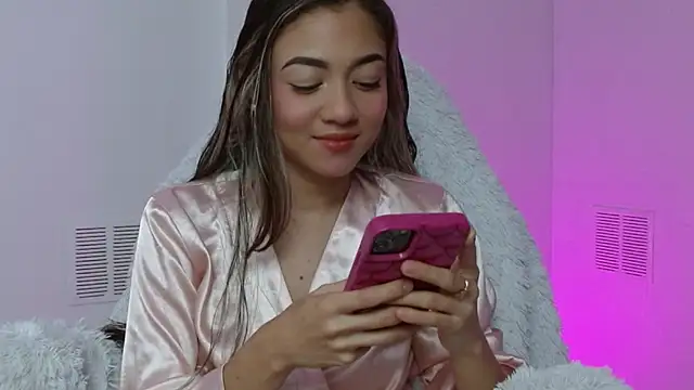 hantonella  online show from 12/03/25, 04:49