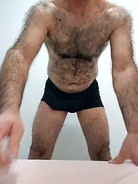 Snapshot of takcikarr chatting on 12/16/25, 03:17 takcikarr online show from 12/16/25, 03:17