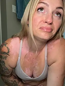 MaggieMayI89 online show from 07/08/26, 06:12