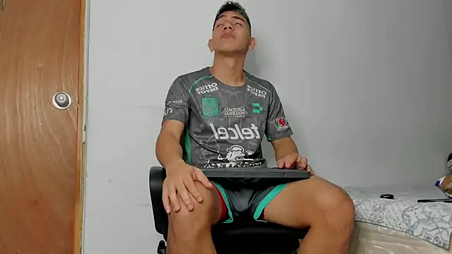 andrew rose  online show from 01/17/26, 04:54