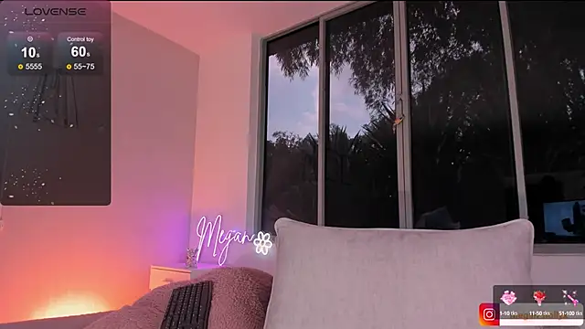 Megan-holly online show from 02/20/25, 08:03