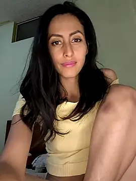 Snapshot of Anahi_cake chatting on 02/12/25, 02:56 Anahi cake online show from 02/12/25, 02:56