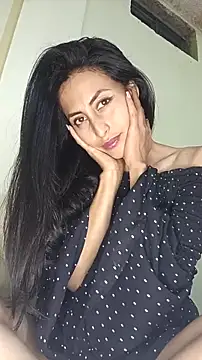 Snapshot of Anahi_cake chatting on 02/18/25, 03:31 Anahi cake online show from 02/18/25, 03:31