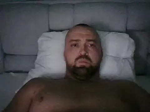 Snapshot of ProfitedEndgame chatting on 03/11/25, 01:23 ProfitedEndgame online show from 03/11/25, 01:23