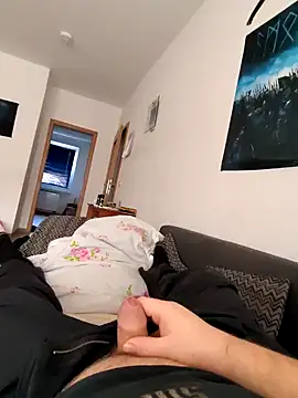 Henryb61 online show from 12/13/24, 11:23