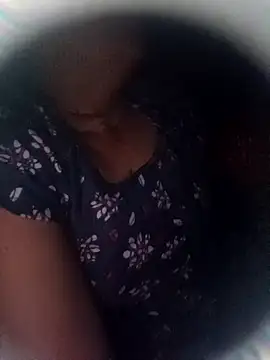 Snapshot of _sonal_sharma chatting on 10/14/25, 07:14 sonal sharma online show from 10/14/25, 07:14