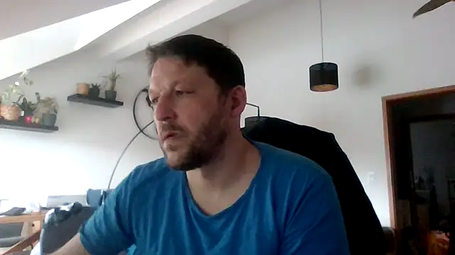 BennyLommy online show from 02/07/26, 01:37