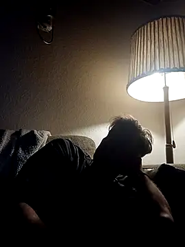 Snapshot of MArciQuarky chatting on 03/05/25, 02:25 MArciQuarky online show from 03/05/25, 02:25