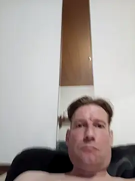 Snapshot of MArciQuarky chatting on 03/19/25, 10:53 MArciQuarky online show from 03/19/25, 10:53