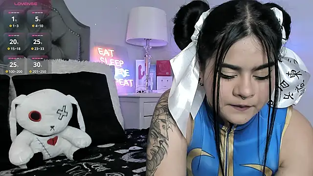 atena hill online show from 10/21/25, 07:14