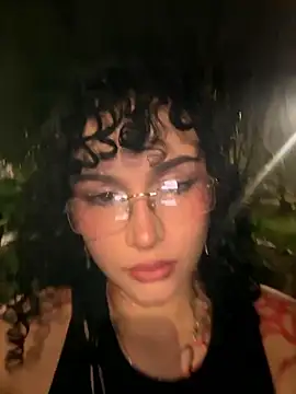 Electra doll  online show from 01/16/26, 11:53