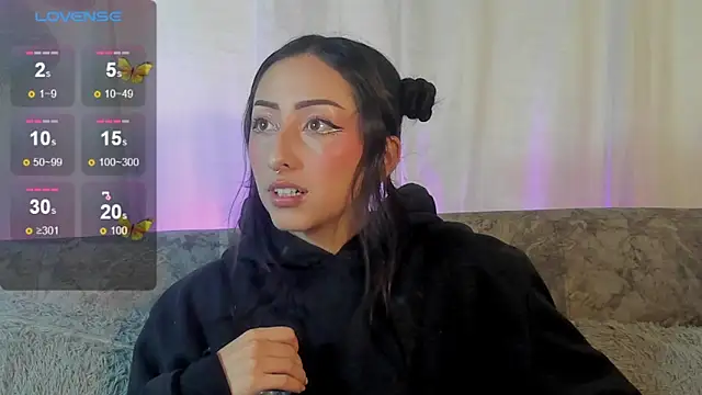 v1cky  online show from 02/20/25, 09:42