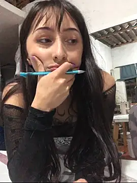 v1cky  online show from 10/09/25, 12:41