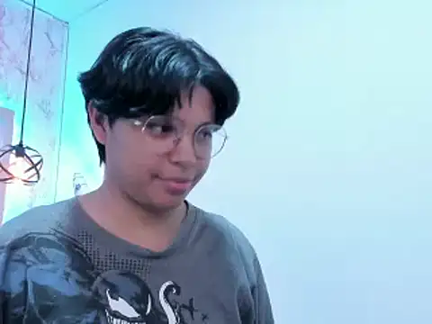 Emmapark  online show from 02/22/25, 01:00