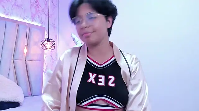 Emmapark  online show from 03/08/25, 09:08