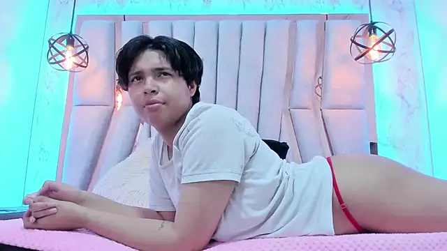 Emmapark  online show from 03/16/25, 03:58