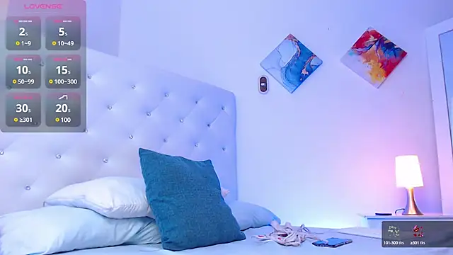 Snapshot of hanna_danger19 chatting on 02/04/25, 01:27 hanna danger19 online show from 02/04/25, 01:27