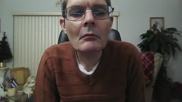 Copfiremen4566 online show from 12/11/24, 05:53