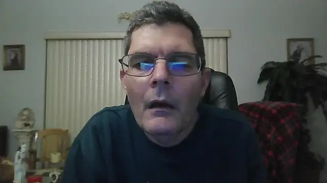 Copfiremen4566 online show from 01/19/25, 06:42
