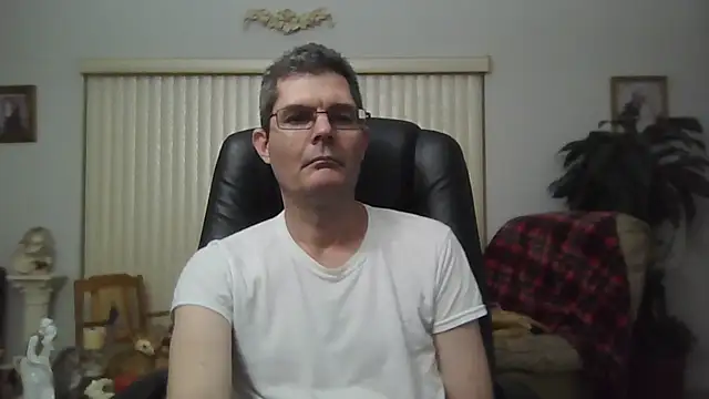 Copfiremen4566 online show from 02/09/26, 05:22