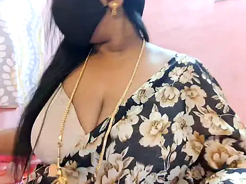 Snapshot of Pallavi-sri chatting on 10/03/25, 03:42 Pallavi-sri online show from 10/03/25, 03:42