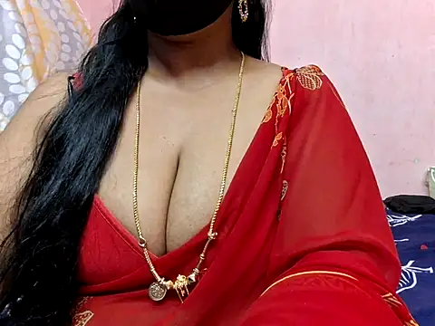 Snapshot of Pallavi-sri chatting on 12/04/25, 10:24 Pallavi-sri online show from 12/04/25, 10:24
