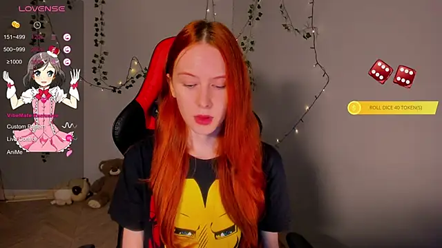 Snapshot of FruttiTatti chatting on 10/23/25, 04:28 FruttiTatti online show from 10/23/25, 04:28