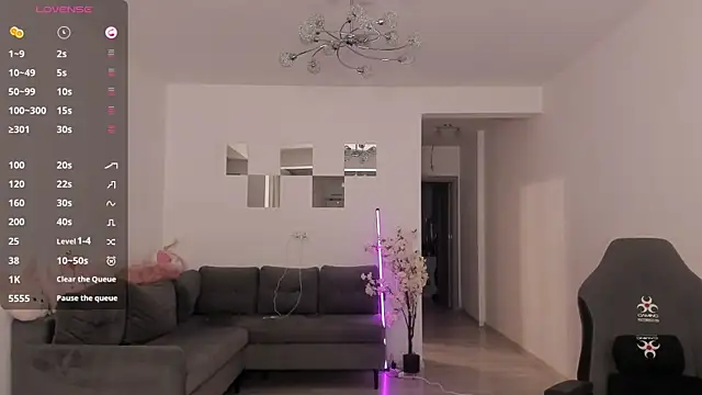 LovelyBianca online show from 04/09/26, 08:58