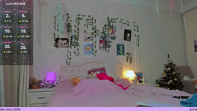 Neko kitsune1 online show from 01/13/25, 01:06