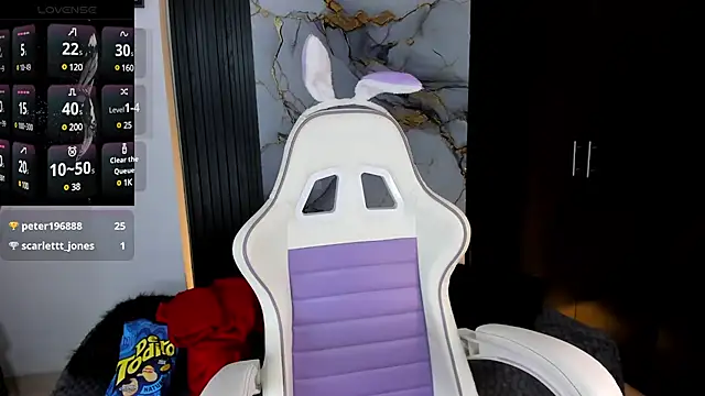 Snapshot of Madison_Jackson chatting on 03/08/25, 01:06 Madison Jackson online show from 03/08/25, 01:06