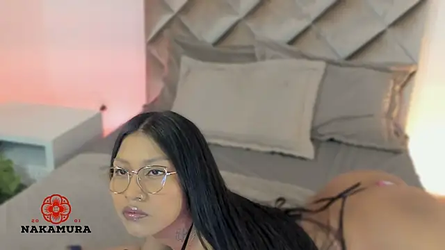 Snapshot of nakamura_sam chatting on 10/24/25, 02:30 nakamura sam online show from 10/24/25, 02:30