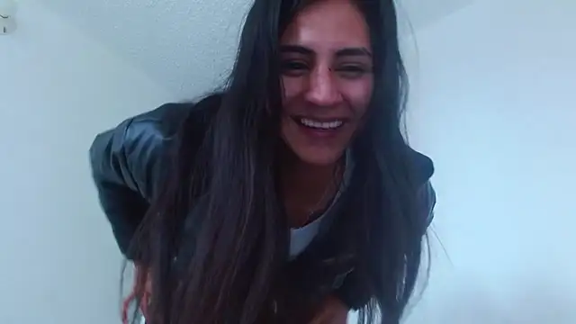 Snapshot of _princess_queen chatting on 01/10/26, 09:05 princess queen online show from 01/10/26, 09:05