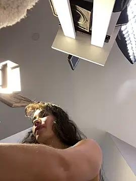 Snapshot of Irish_Collins chatting on 02/02/26, 06:39 Irish Collins online show from 02/02/26, 06:39