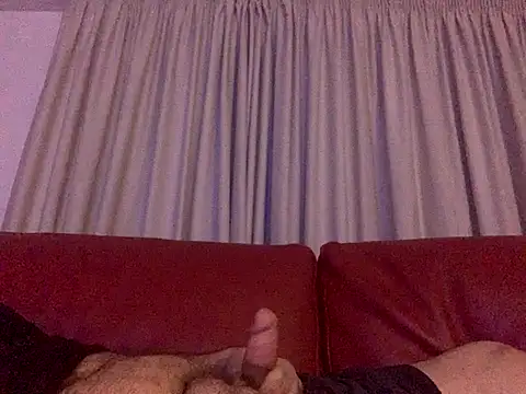 IL GINECOLOGO  online show from 12/04/25, 01:04