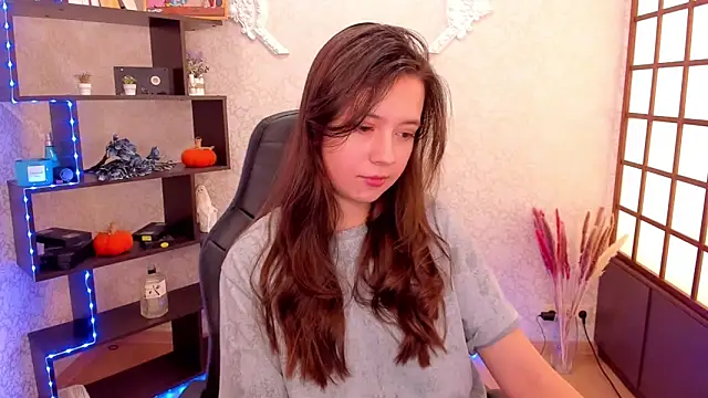 Lina Brownie online show from 12/05/24, 05:15