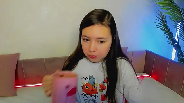 Lina Brownie online show from 01/07/25, 03:03