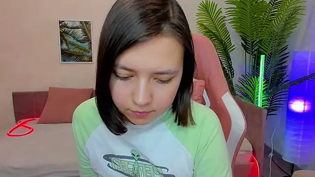 Lina Brownie online show from 02/04/25, 05:21