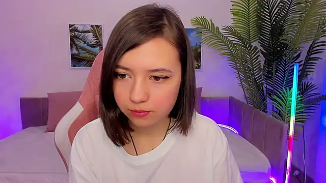 Lina Brownie online show from 02/26/25, 01:53