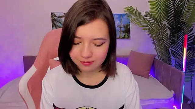 Lina Brownie online show from 03/07/25, 01:53