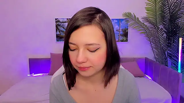 Lina Brownie online show from 03/15/25, 02:03