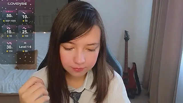 Lina Brownie online show from 10/21/25, 03:51