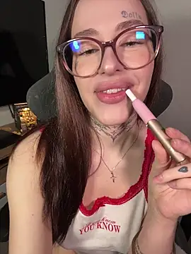 fuckdoll 18 online show from 02/18/26, 03:08