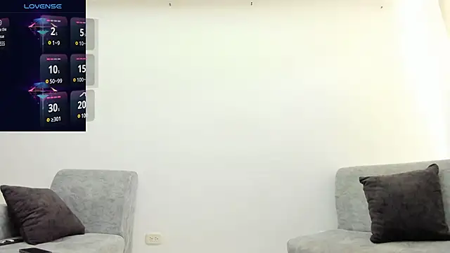 JuniorMorris  online show from 03/07/25, 07:49