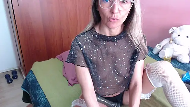 Susanlover online show from 01/07/25, 06:45