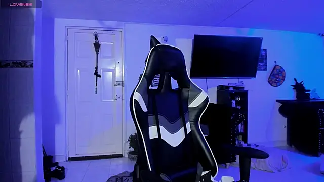 Snapshot of Acid666_alice chatting on 10/09/25, 10:19 Acid666 alice online show from 10/09/25, 10:19