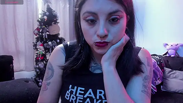 Snapshot of Acid666_alice chatting on 12/14/25, 08:35 Acid666 alice online show from 12/14/25, 08:35